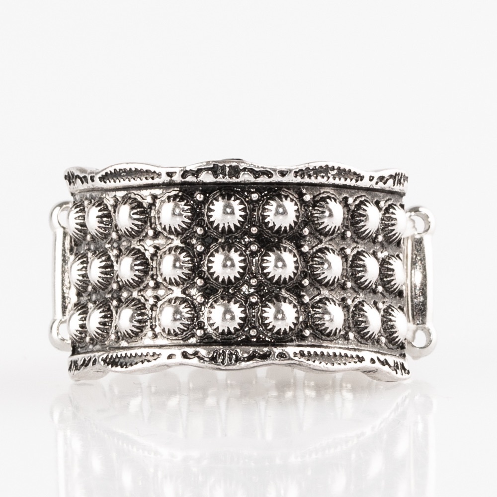 Rings - Picture 2 of 6
